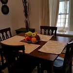 Delz Bed & Breakfast