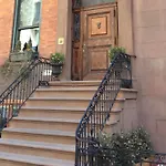 The At Irving Place 4*