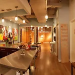 Sanctuary Nyc Retreats 4*
