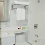 Voyage Hotel 2*