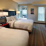 Courtyard By Marriott Manhattan/herald Square 4*
