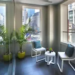 Courtyard By Marriott Manhattan/herald Square 4*