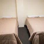 Flushing Ymca Hostel *