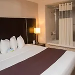 Days By Wyndham Jamaica / Jfk Airport Hotel