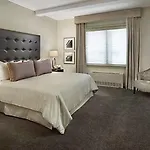 Aparthotel Aka Park