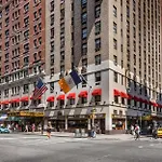 Hotel Wellington 3*
