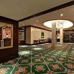 Hotel Wellington 3*