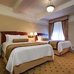 Wellington 3*