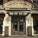 Square At Times Square Hotel