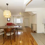 Oasis Apartment Near Malcolm Blvd