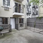 Oasis Apartment Near Malcolm Blvd