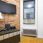 Times Square Two Bedroom Holiday Loft
