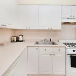 Corporate Suites On Upper East Side * New York