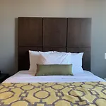 Voyage Hotel