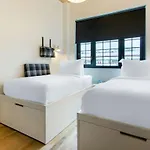Gowanus & Yard 3* New York