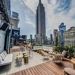 Courtyard By Marriott Manhattan/herald Square