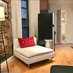 Perfect For Your Time In Nyc: Well-Designed Lower East Side 1Br