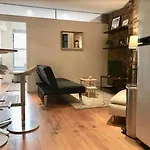 Perfect For Your Time In Nyc: Well-Designed Lower East Side 1Br