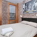 Luxury 2Bed/1Bath Apt At Murray Hill