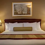 Wellington 3* New York
