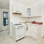 339 East Apartment #232482 Apts