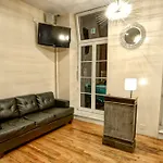 Hostel Chelsea Art