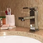 Hotel Elmhurst 3*