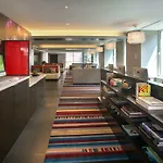 Hotel Courtyard By Marriott Manhattan/herald Square 4*