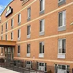 Days By Wyndham Jamaica / Jfk Airport Hotel New York