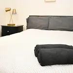 10Th Avenue Apartment
