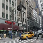 Dom-nyc Haven Guest house