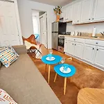 Nice Soho 2 Bedroom Apartment