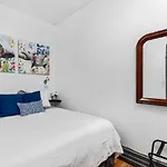Cloverleaf - Perfectly Located Near Restaurants, Shops, & Sites New York