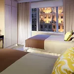 Omni Berkshire Place Hotel 4*