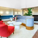 Gowanus & Yard Hotel