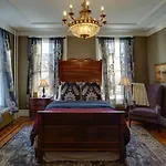 Akwaaba Mansion