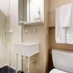Gowanus & Yard Hotel