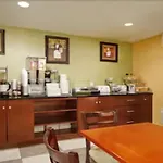 Days Inn By Wyndham Long Island City