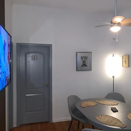 Dom-nyc Tranquility Apartment