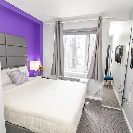 Canal Loft 2*