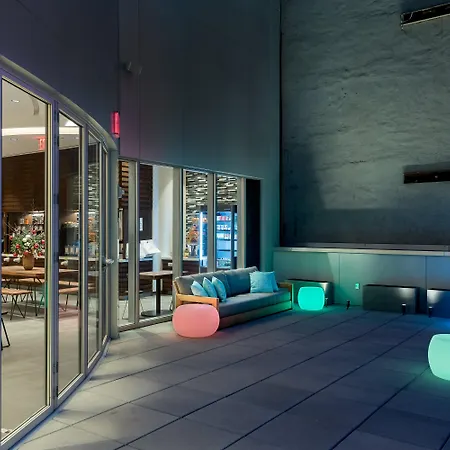 Midtown East Apartment *
