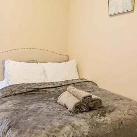 New 2 Bedroom Apt Next To Central Park West * New York