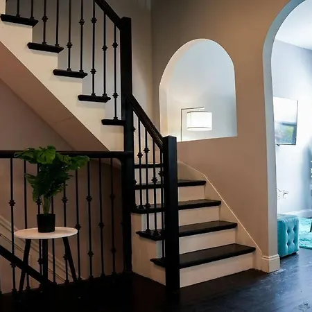 Luxurious 6bd Duplex In Bushwick * New York