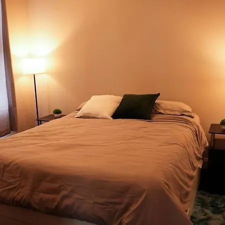 Luxurious 6bd Duplex In Bushwick New York