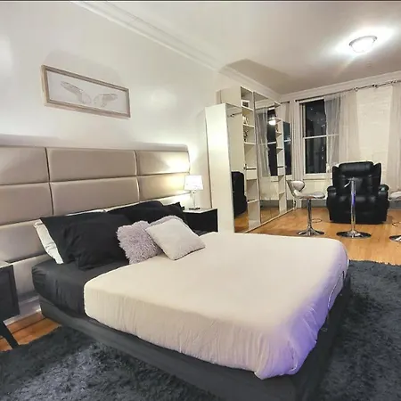 Great Location Near Times Square *