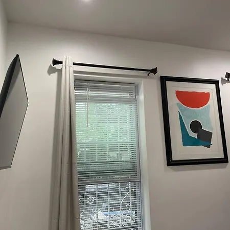 Perfect For Longer Stays With Amenities Apartment *