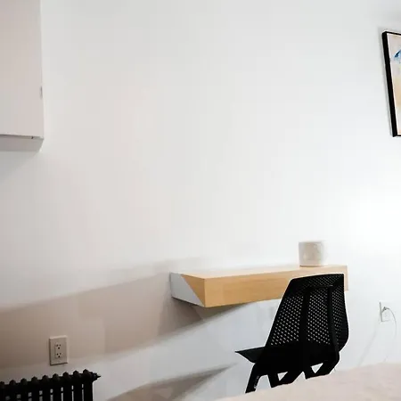 Perfect For Longer Stays With Amenities
