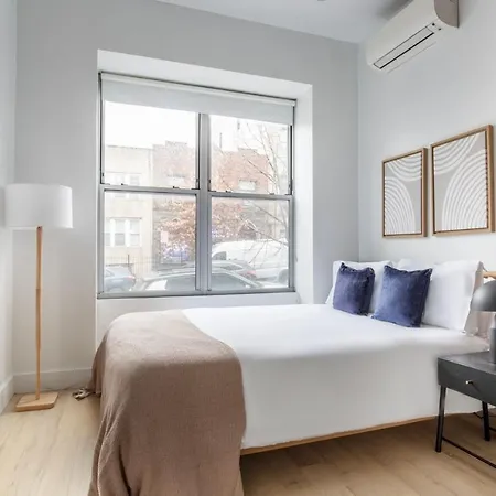 Bushwick 3br Duplex W Wd Garden Nr L M Nyc-1031 Apartment New York