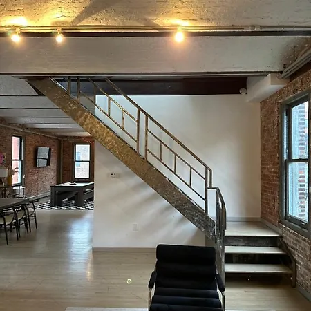 Gramercy Park 5 Bedroom Penthouse Loft With Private Rooftop *