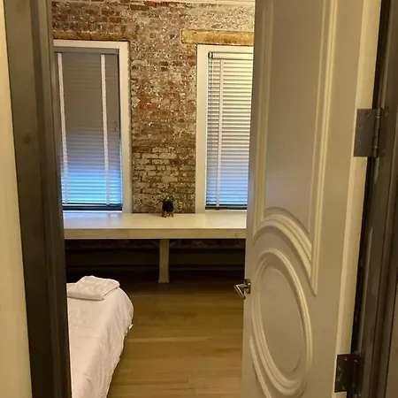 Gramercy Park 5 Bedroom Penthouse Loft With Private Rooftop * New York